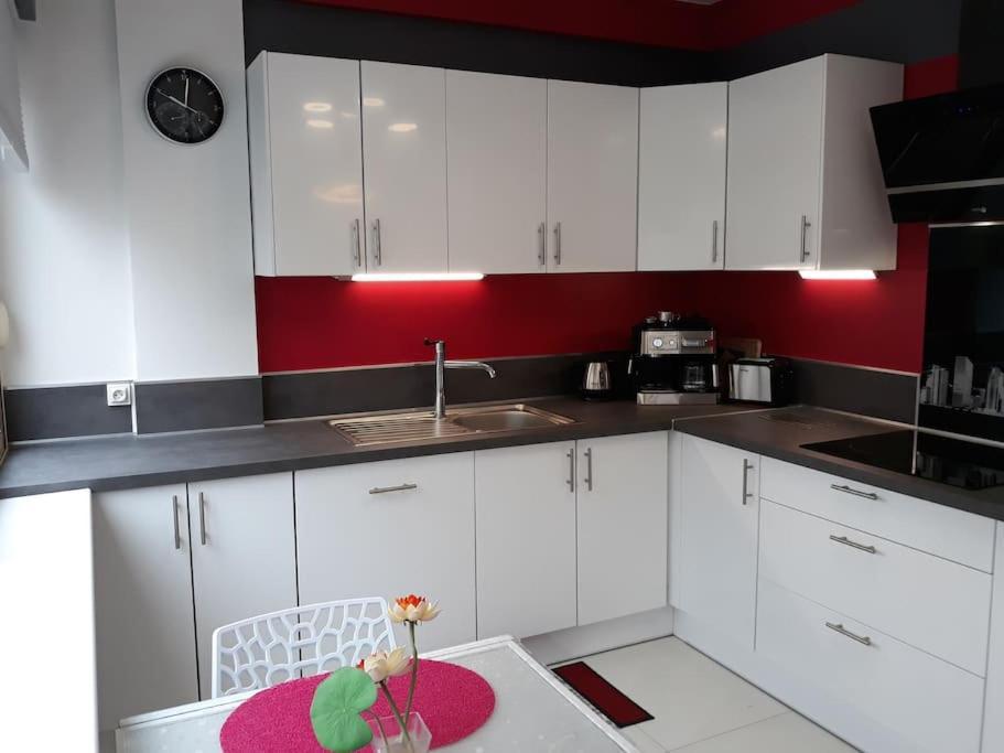 Apartment Beautiful In *