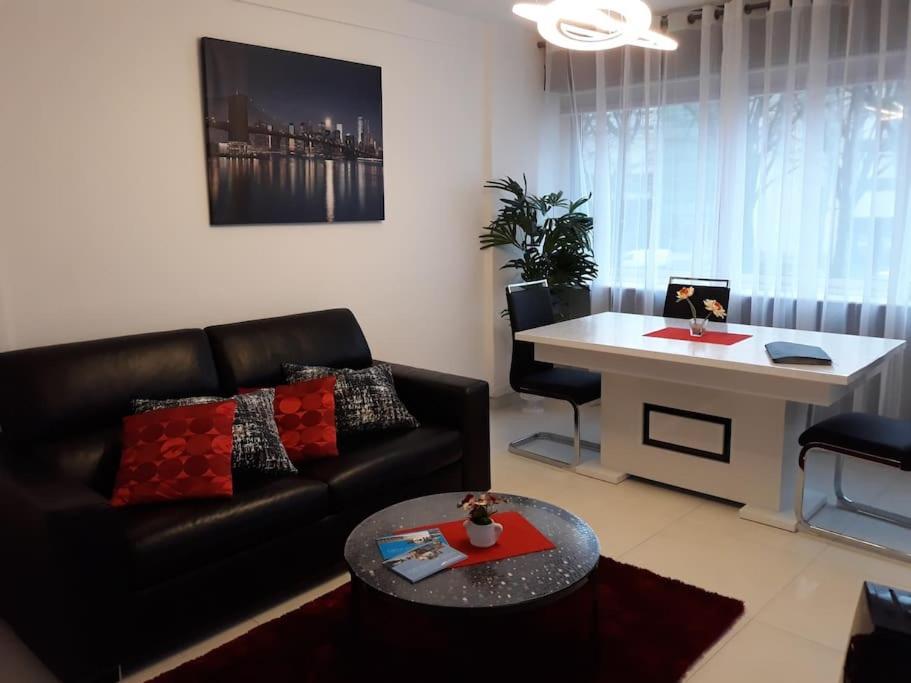 Beautiful In Apartment
